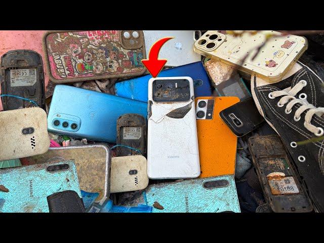 🫢Great Lucky i Found Samsung_ iPhone_ Xiaomi _ OPPO_OnePlus..|| Restore Mi 11 Ultra From Garbage!