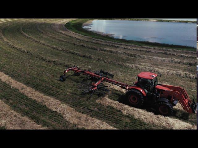 Tractorland Kubota Product Spotlight:  RA2577 Proline Double Rotor Rake