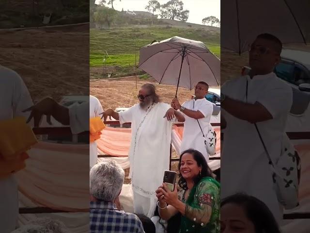 Beautiful Glimpses of Gurudev From Dharamshala  #artofliving #meditation #guruji #gurudev #srisri