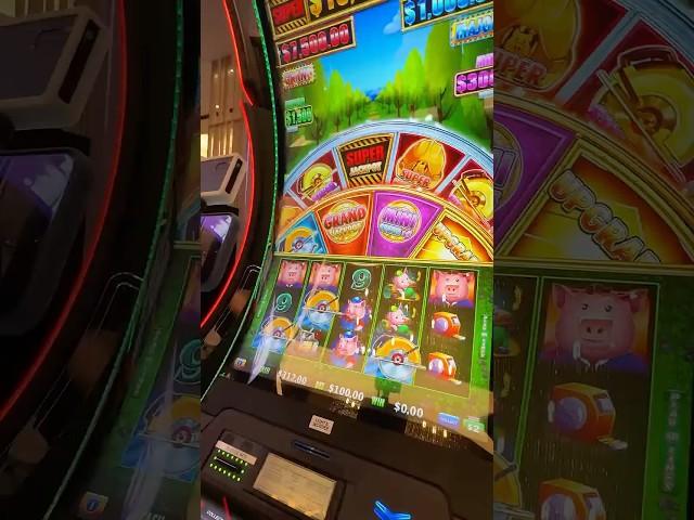SELLING HIS PAWN SHOP TO GAMBLE #casino #slot #gambling
