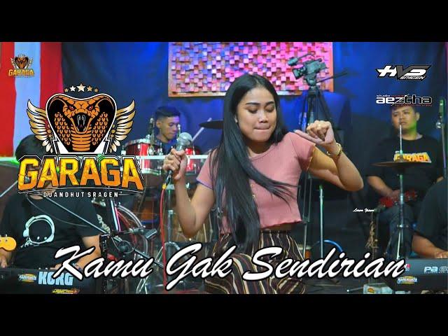 KAMU GAK SENDIRIAN ( TIPE-X ) Cover GARAGA JANDHUT Voc.veronica Dantik