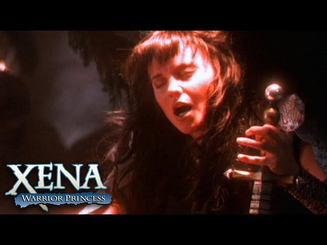 Archangel Xena Fights Archdemon Callisto in Hell | Xena: Warrior Princess