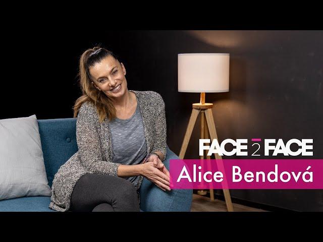 Alice Bendová: upřímný rozhovor o vztahu s mladším partnerem, plastikách i svatbě | FACE TO FACE