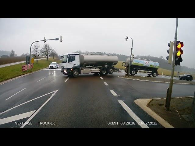 Dashcam aus dem LKW #3 Transporter auf "Selbstmordmission" und LKW mit Rammabsicht