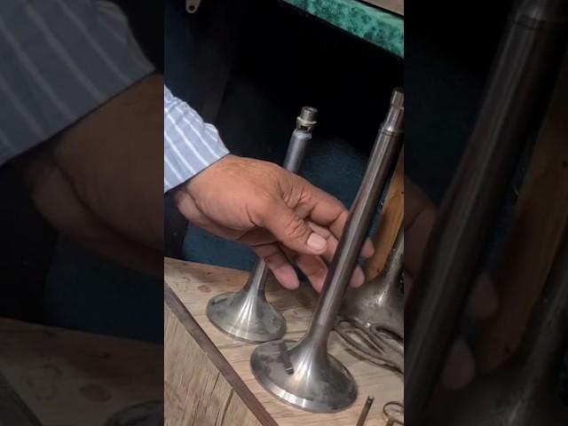 Мастер показал как выбрать хороший пчак из клапана