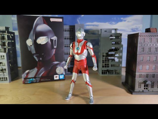 Unboxing the 100th Shf Ultraman! SKC ULTRAMAN (SHINKOCCHOU SEIHOU) ウルトラマン