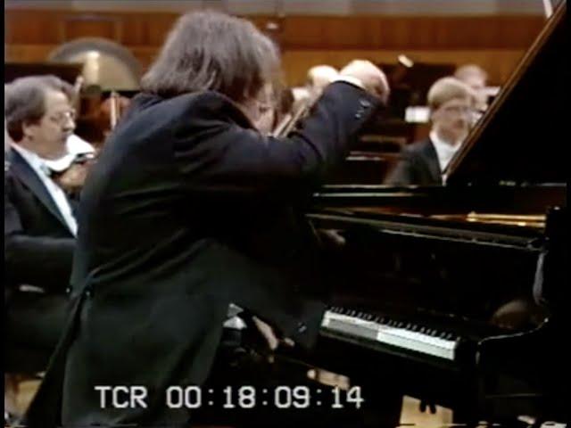 Grigory Sokolov - Brahms Piano Concerto No.2 in B-flat major + Encores - Video 1987