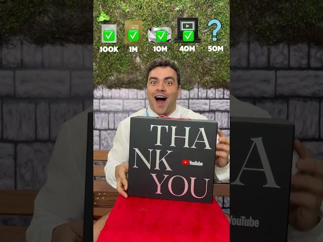 LUCCAS NETO TEM TODAS AS PLACAS DO YOUTUBE