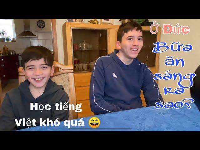 Bữa ăn sáng của hai chàng trai | Gia đình Việt-Đức | học tiếng Việt khó quá  | cuộc sống ở Đức