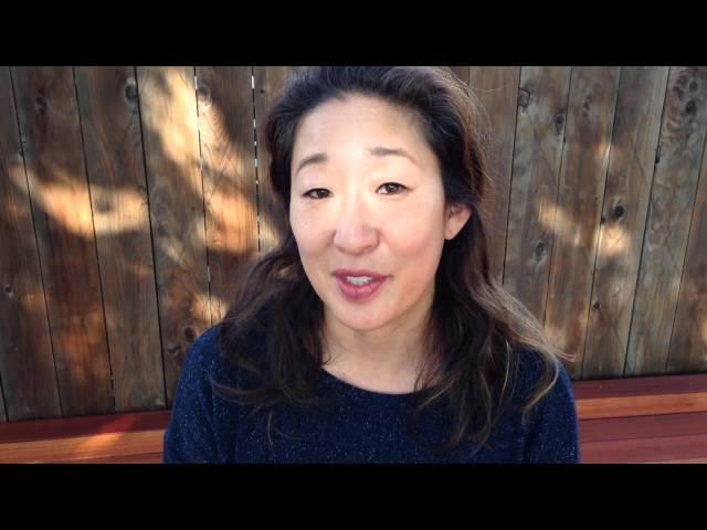 Sandra Oh recites "Absolutely Clear", a poem by Hafiz