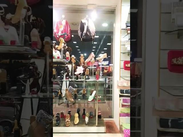 #shopping vibes#rockstar  #VINEETH KANNADIGA/Location:Feet fashion in gaurav nagar near Dakshin Café