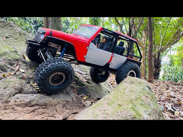 the ULTIMATE daily driven  rock crawler : RC JEEP WRANGLER JK / AXIAL SCX 1/10 scale rc cars