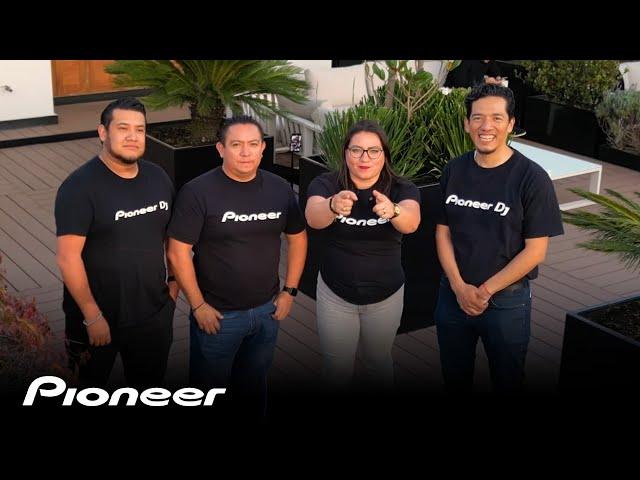 El equipo del canal oficial de Pioneer México