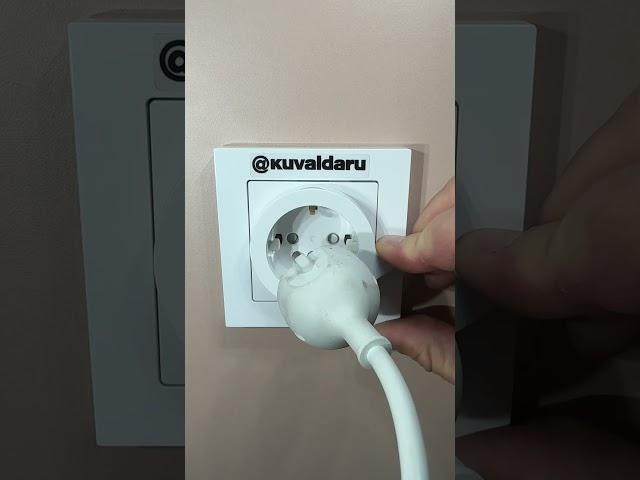Розетка с толкателем от компании System electric