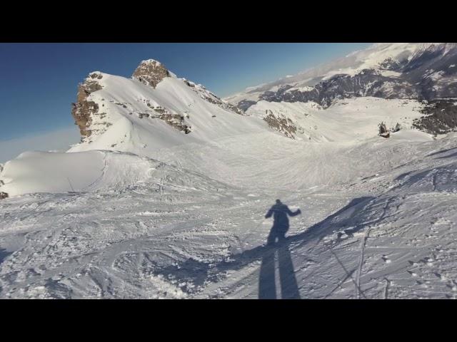 Skiing Grand Couloir, Courchevel, Feb 2018 (#1)