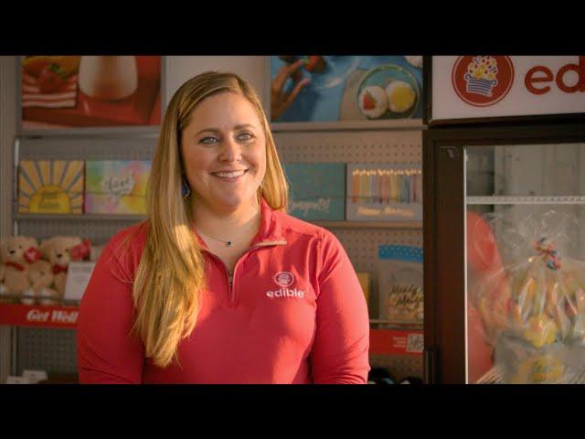 Connecteam Testimonial - Edible Arrangements: Streamlining Success in Retail Franchising