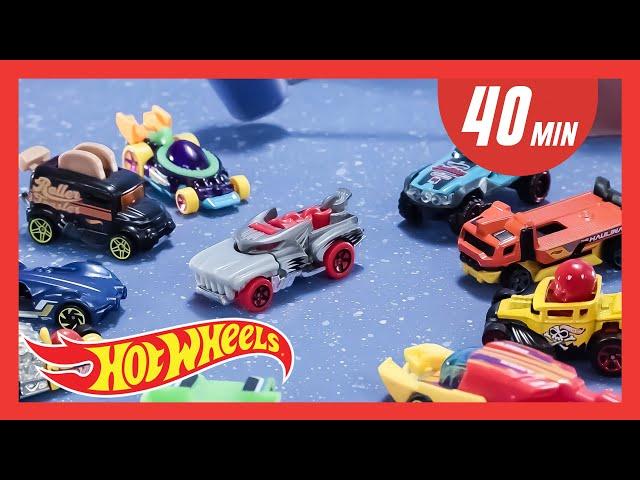 Can Hot Wheels team up to take down Skeletor?!?! | World of Hot Wheels | @HotWheels