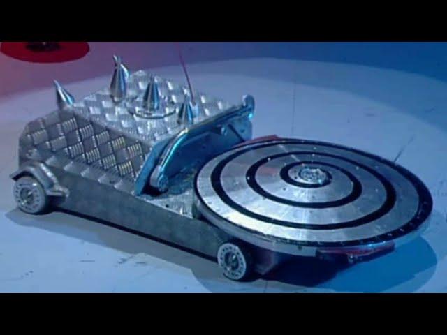 Hypno-Disc - Series 6 All Fights - Robot Wars - 2002