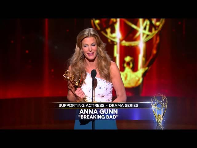 Anna Gunn Wins for Supporting Actress in a Drama Series