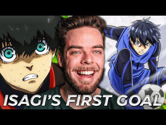 Isagi Ruining Lives Out Here... College Football Player REACTS to Blue Lock S1 E5