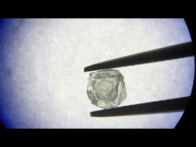 First-ever 'gem-inside-a-gem' diamond unearthed in Siberia| CCTV English