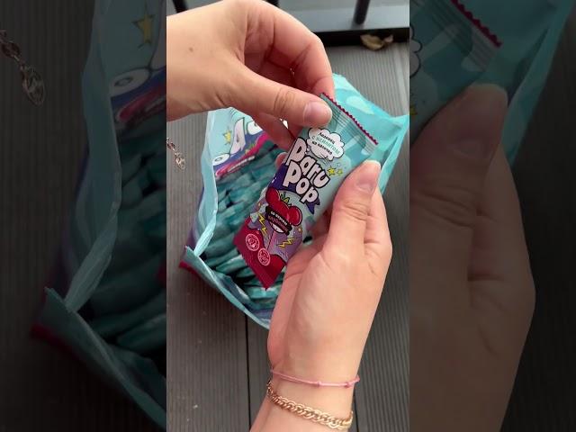Я купила леденцы, которые убирают зубной налет и кариес 