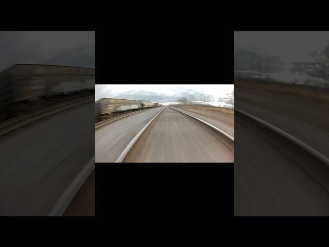 Rail Inspector #scoopwhoop #powerwhoop #gopro #drone #whoopers #badlanding #tinywhoop #fpvdrone