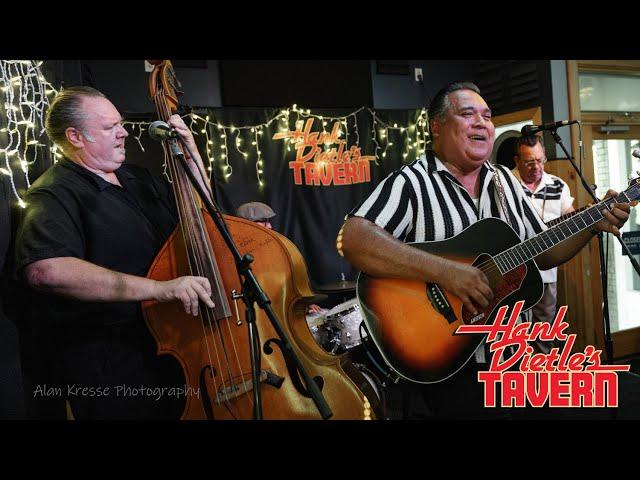 Big Sandy & His Fly-Rite Boys - "Honey, Stick Around Awhile"