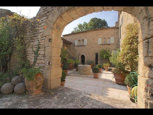 A Luxury French Property for Sale in the Luberon