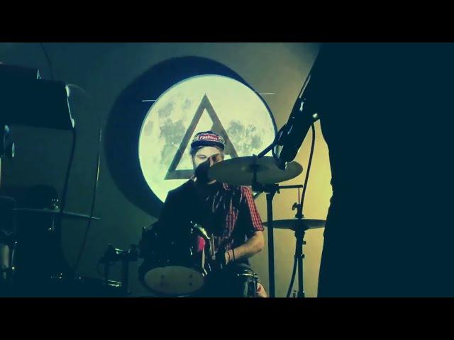 AIR LINES - ``AROUND THE OUTSIDE``, live from Echoes Haus