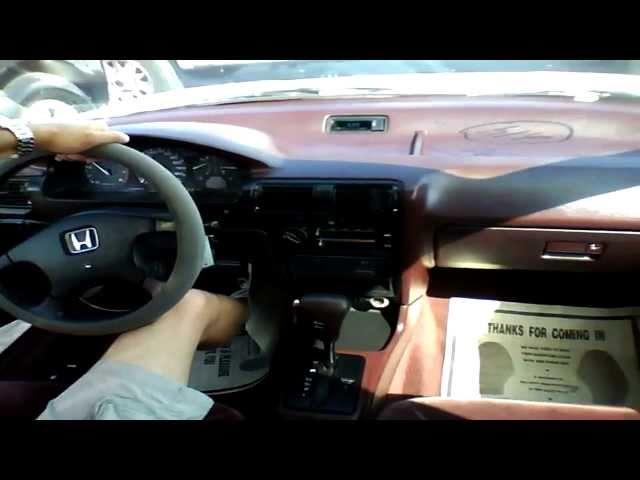 1990 Honda Accord DX Start Up, Quick Tour, & Rev - 214K