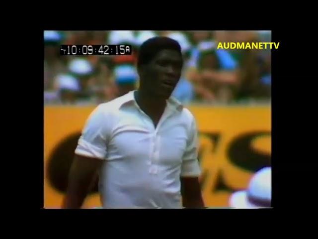 Classic West indies Fast bowling by Roberts Garner Holding