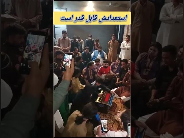 هنر نمایی جوان با استعداد #موسیقی