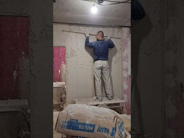 Гіпсова штукатурка стін в новобудові. Ручна штукатурка квартири.