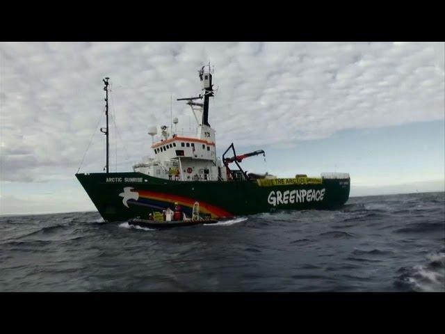 Greenpeace ship defies Russia by entering Arctic route