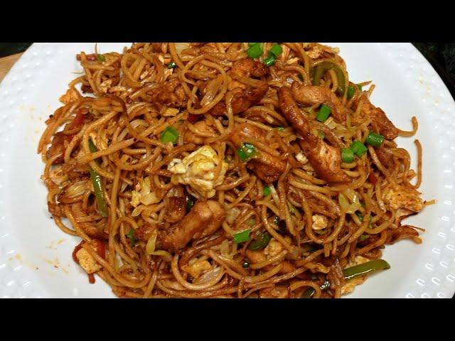 Chicken Chowmein Recipe |Street Style Chicken Chowmein | चिकन चाऊमीन | Chowmein Recipe | #chicken