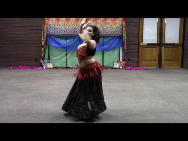 Miss Thea improvised bellydance - double veils