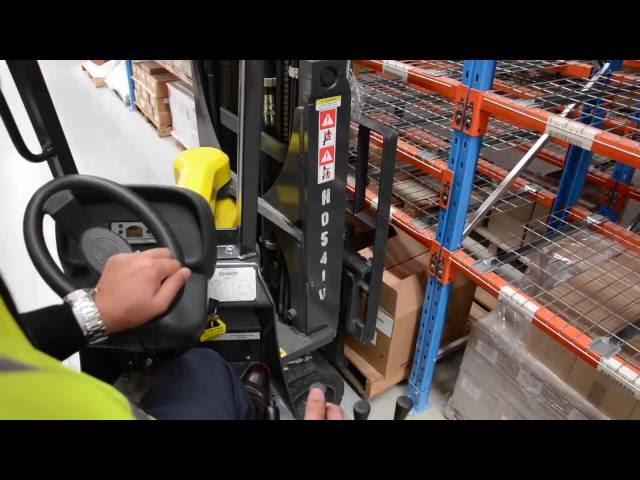 Aisle-Master Articulated and Narrow Aisle Forklift Applications