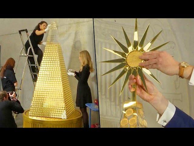 $2.6 Million Christmas Tree Made of Gold Said to Be Europe's Most Expensive