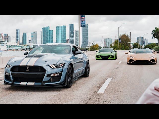 GT500 TERRORIZING THE CITY WITH 3 SUPERCARS #nsx #gt500 #huracan