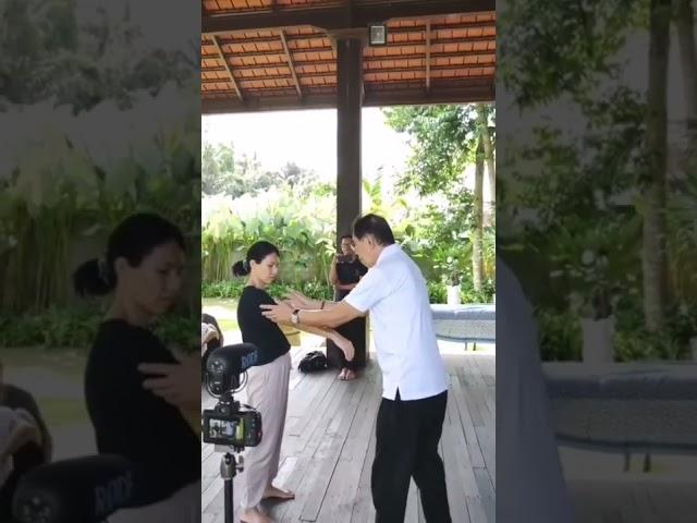 Han Yang Ru Yi Qigong - Master Dennis Wang - Indonesia