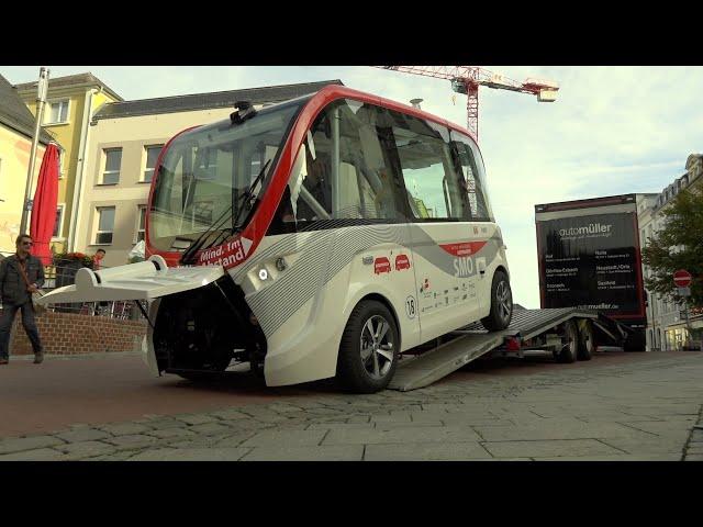 Autonomes Shuttle in Hof vorgestellt