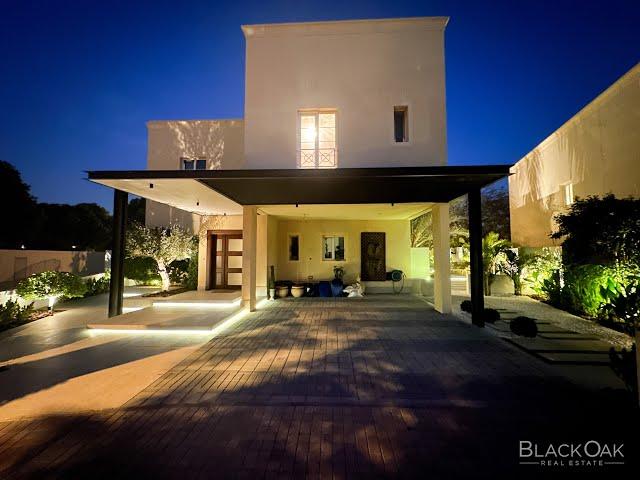 Exclusive and Upgraded | 4 Bedrooms Corner Villa | Large Plot