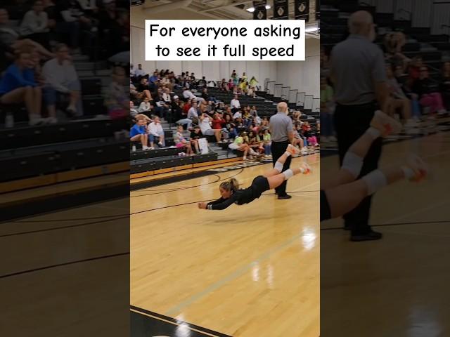 Here it is at normal speed. #dmoon #volleyball #libero