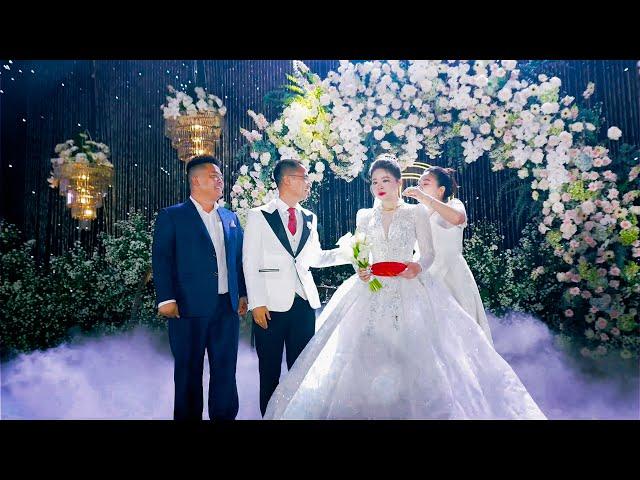 What’s a Traditional Southern Vietnamese Wedding Like? Culture & Authentic Vietnamese Food | SAPA TV