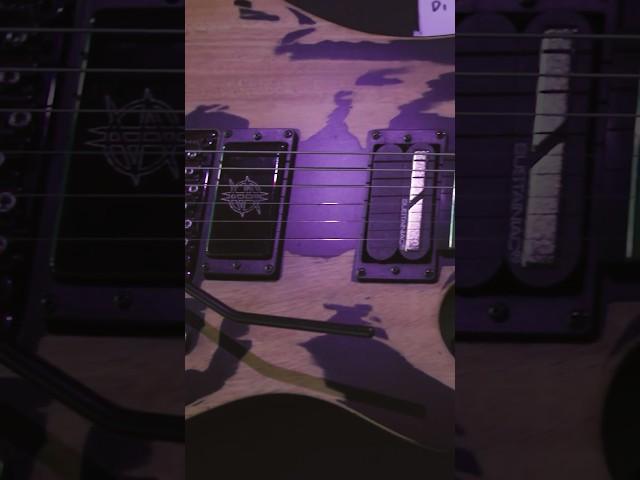 Synyster Gates Satin Relic Closeup! #avengedsevenfold #a7x #synystergates #schecter #guitar #guitars