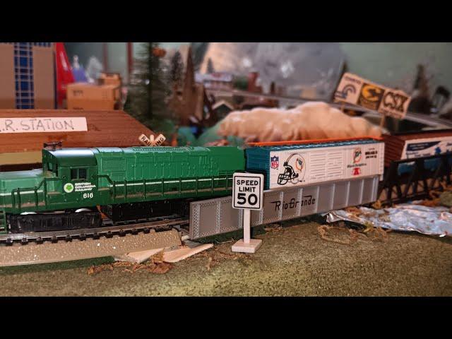 N Scale Train Set