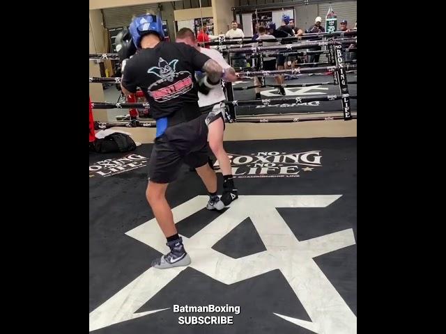 CANELO LIGHT SPARRING SEAN GARCIA