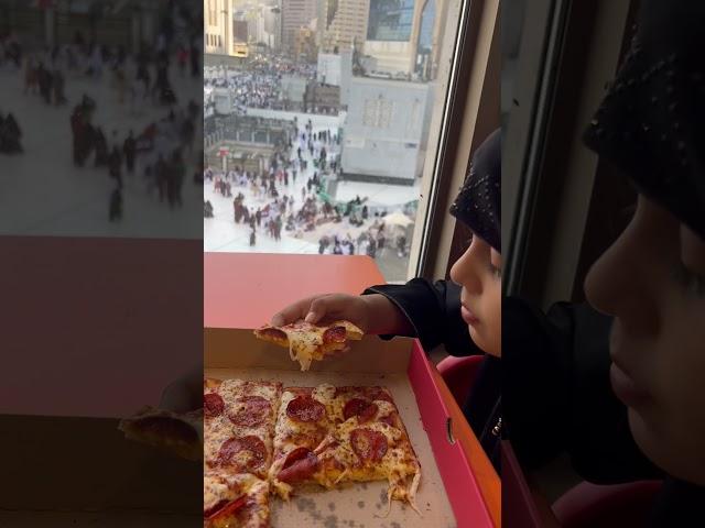 Subhanallah this view #foodie #makkah #pizza #viralshort #explorepage #cutekidsviral #blessed