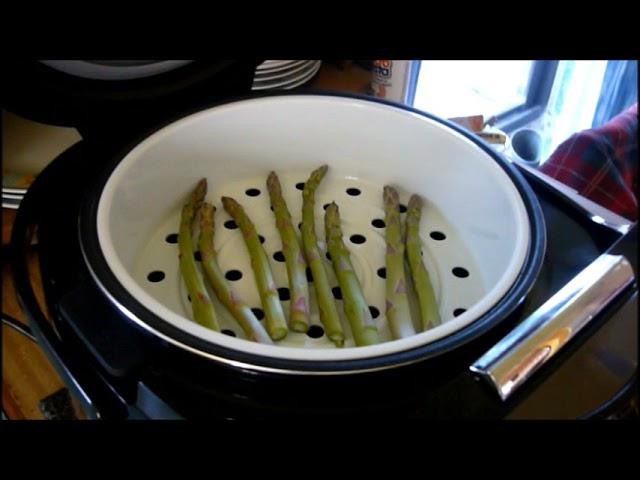 Clever Chef - perfect steamed asparagus